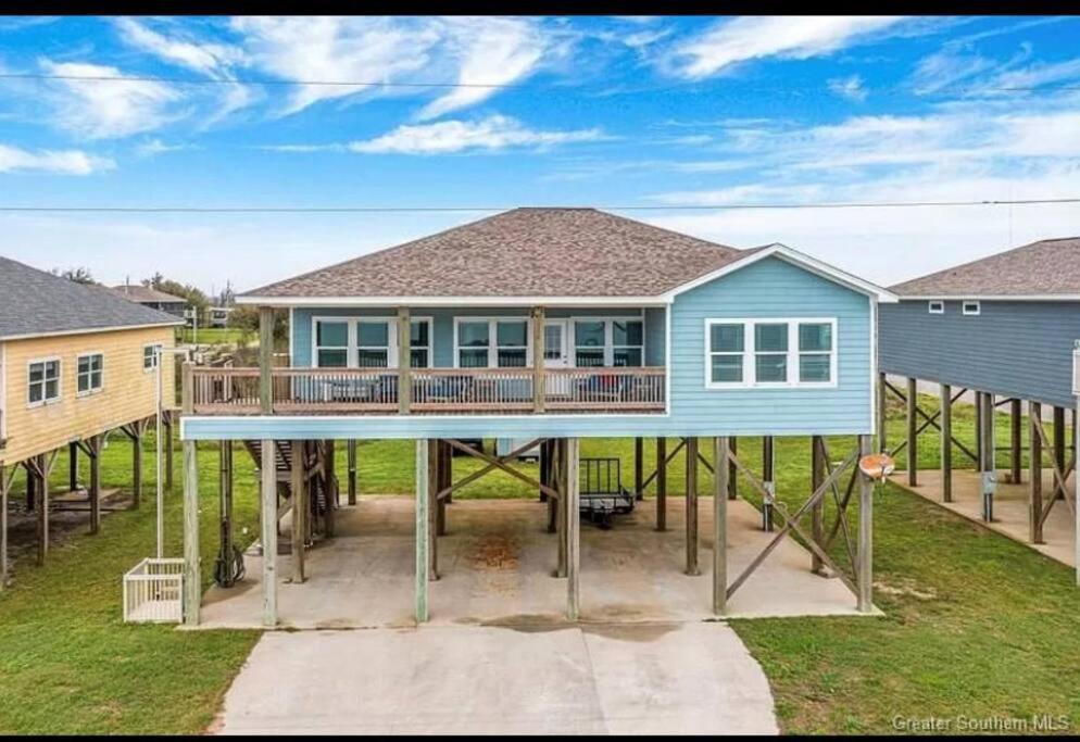 Oceanfront Home Near Hollybeach Cameron Exterior foto